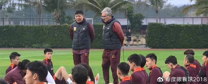 网对阵休斯